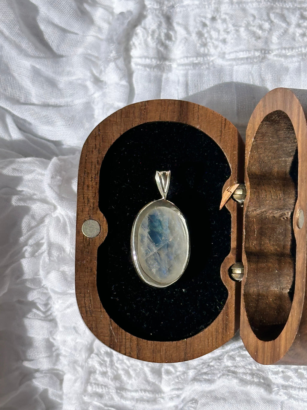 Rainbow Moonstone pendant