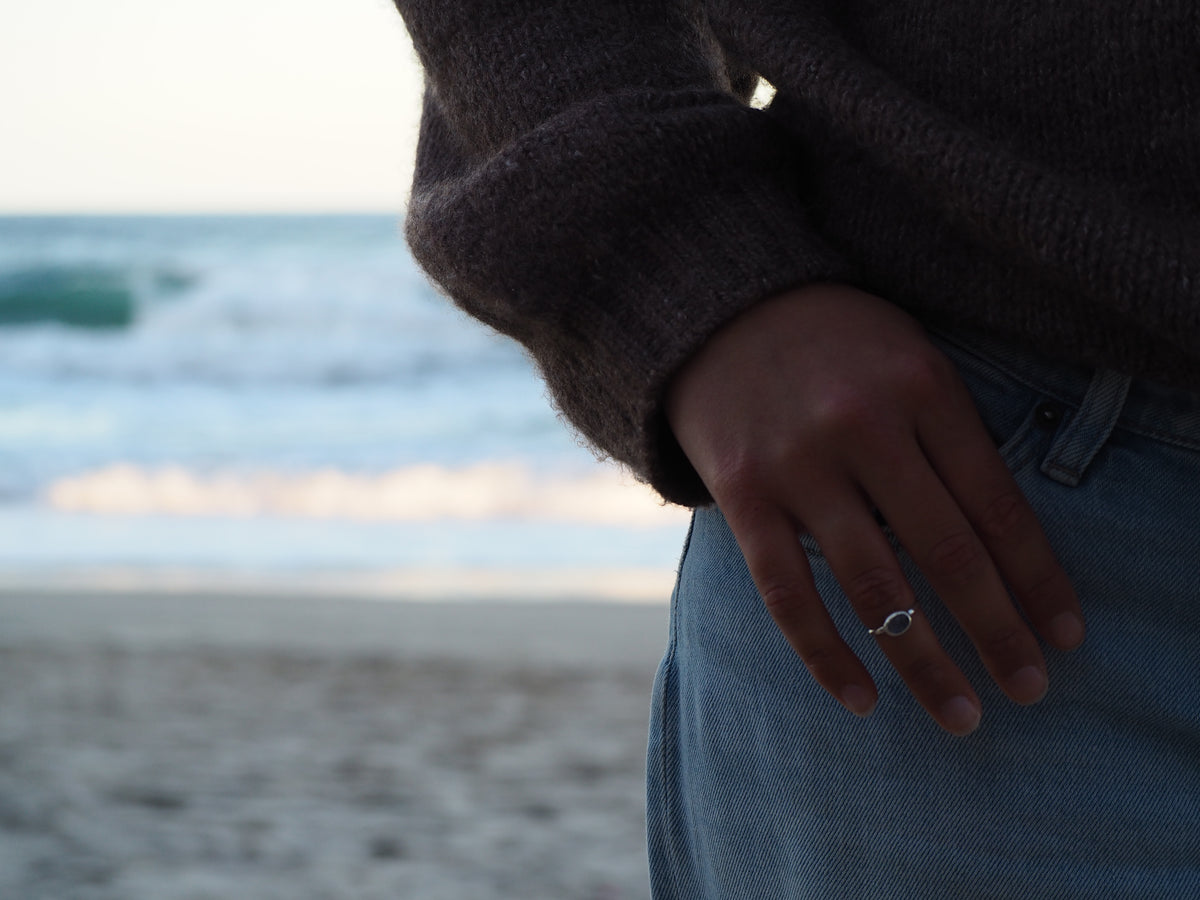 Dainty Tanzanite ring SIZE: 5