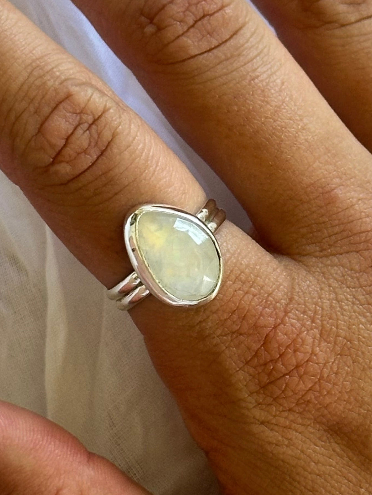 Rainbow Moonstone ring SIZE: 8 3/4