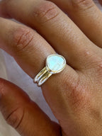 Mother of Pearl ring — double band SIZE: 8