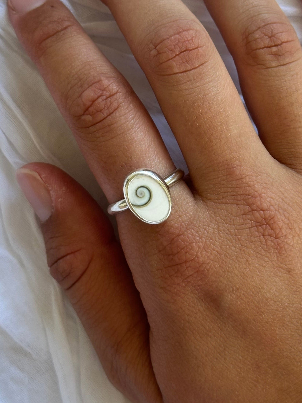 Operculum Ring SIZE: 9.5